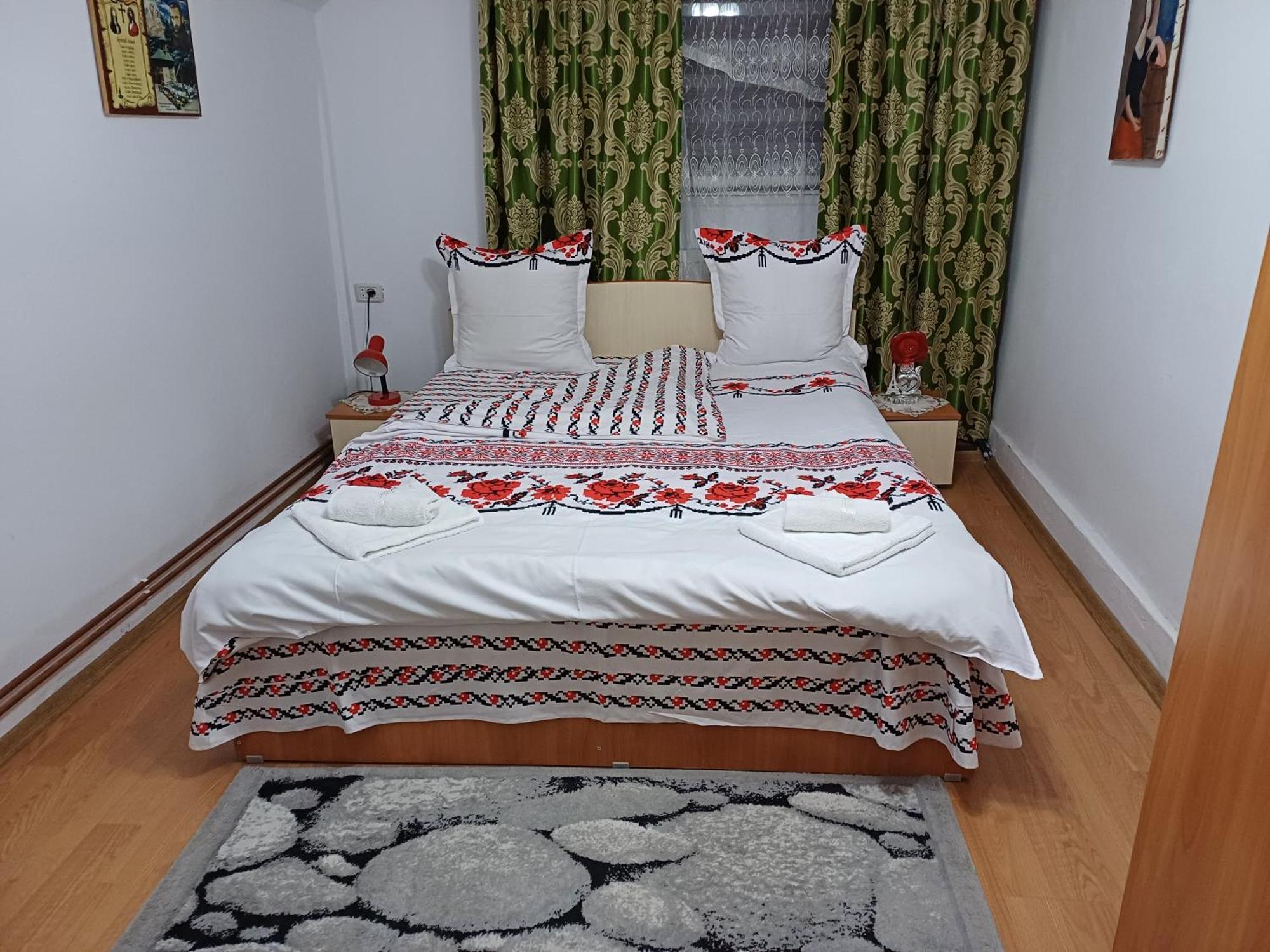 Apartament Casa Florilor Barcut Zewnętrze zdjęcie